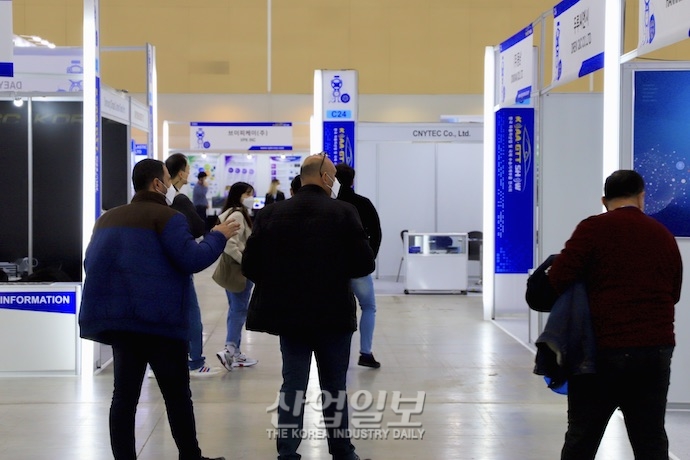 [포토뉴스] 온·오프라인 행사 통해 국내 자동차 부품 업체 수출 지원