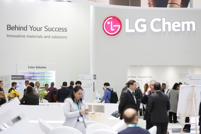 [2020 산업계 HOT ‘Six’Ⅰ] LG화학, 배터리 분야 분사로 2차 전지 시장에서 한국 비중 키워