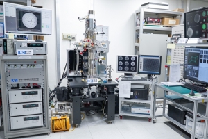 투과전자현미경, 국산화 성공했다