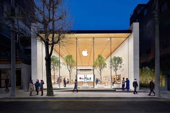 [모바일 On] 아이폰13, 충전단자 없애고 9월 선보이나?