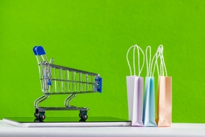 코로나19가 바꾼 소비 패턴 변화, '온라인' 판매가 오프라인 대체