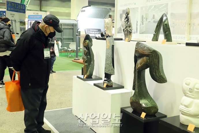 [포토뉴스] 라이프스타일 바꾼 코로나19, 조경산업 트렌드 바뀌나