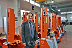 [포장기계] 명신물산 윤명구 대표 “사람에 도움되는 장비, 현장에서 인정받는 기계 만들 것”