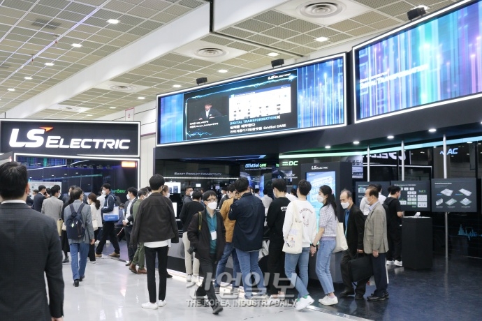 [포토뉴스] ‘2021 한국전기산업대전’개막...친환경 전기산업 한눈에