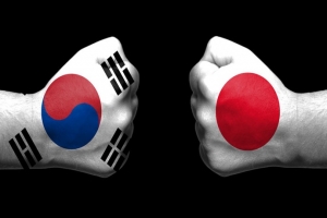 “한·일 갈등에 경제 악영향…교역량 11.9% 감소”