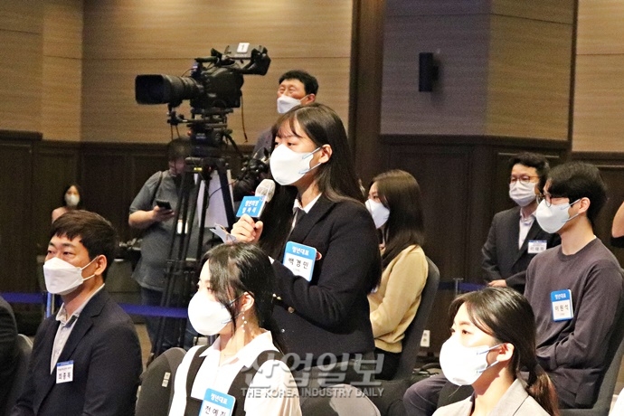 [포토뉴스] 청년 일자리 문제의 해답, 중소기업에서 찾아야