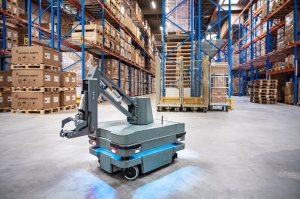 MiR, 자동 내부 운송을 위한 새로운 카트 견인 방안 제시