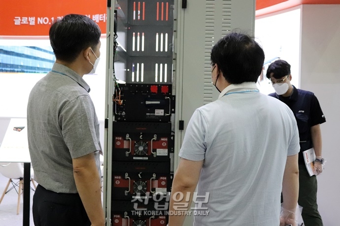 [포토뉴스] 재생에너지 중요성 따라 에너지저장장치(ESS)도 '주목'