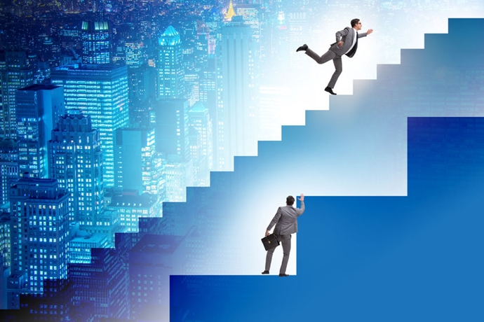 소재부품산업, 300인 이상 기업에 생산·부가가치 편중