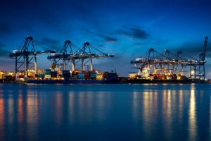 3분기 수출 '맑음'…상반기 수출 호조세 이어갈 듯