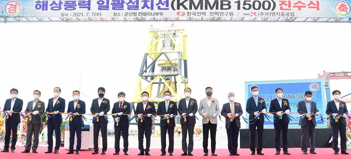 ‘세계 최초’ 해상풍력 일괄설치기술 개발