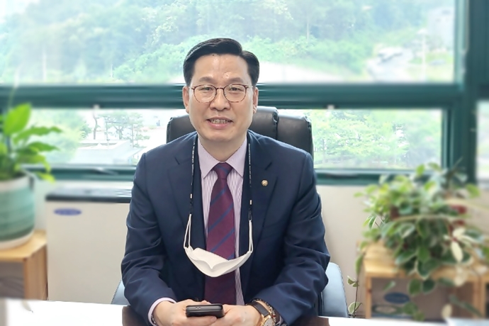 [집진기] 유성하이텍 박홍구 대표 “개별 기업에서 단지별 원격관리 가능한 스마트 집진시스템으로 발전 중”