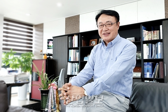 [집진기]우양이엔지 강신기 대표 “기술역량 및 현장노하우 갖춘 공급기업과 협업해야”
