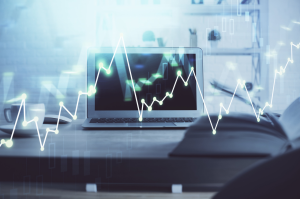OLED vs 미니LED···LCD 뒤를 이을 승자는?