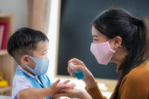 어린이집 이용 영유아 코로나19 감염 원인 78.4%가 가족 감염