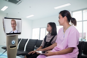 '로봇' 통해 실시간 '의료 상담' 가능해질 날 온다!