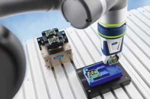 슝크, 'Plug & Work' 오므론과 화낙 협동 로봇 연동 확대