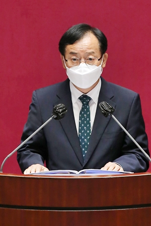 대·중소 상생 생태계·총괄 컨트롤타워…국가 전략산업으로 육성 해야