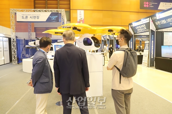 [포토뉴스] 무인이동체 쓰임새 ‘무궁무진’