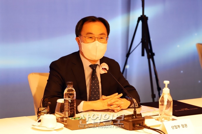 [포토뉴스] ‘반도체 연대·협력 협의체’ 출범 …“생태계 경쟁력 강화”