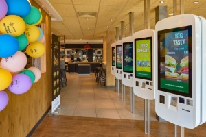 1년 새 3배 증가한 ‘키오스크’…“정보 취약계층 위한 시스템 구축해야”