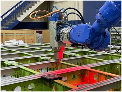 [글로벌 기업은 지금] 여객기를 화물기로 개조한 Boeing