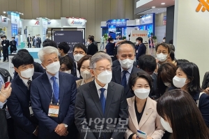 로보월드 2021 현장 이재명 대선후보, 본격 민생 행보