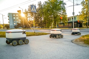 글로벌 서비스 로봇, 두 자릿수 성장…방역·청소로봇 수요 증가