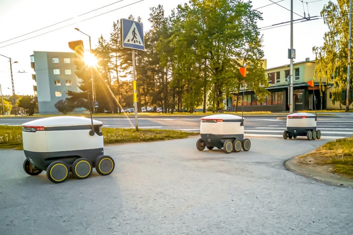 글로벌 서비스 로봇, 두 자릿수 성장…방역·청소로봇 수요 증가