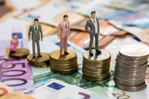 중소기업·소상공인 성장과 경영안정 걸림돌 ‘54.7%, 대·중소기업의 임금 격차 확대’