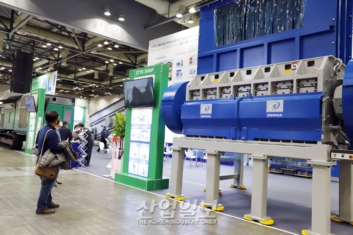 [포토뉴스] RETECH 2021에서 만나는 대형 파쇄기