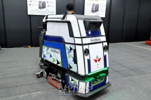 자율주행 청소로봇, 비전카메라와 센서 탑재로 안전성 높여