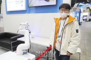 ‘코로나19 재확산’…‘방역’ 돕는 로봇