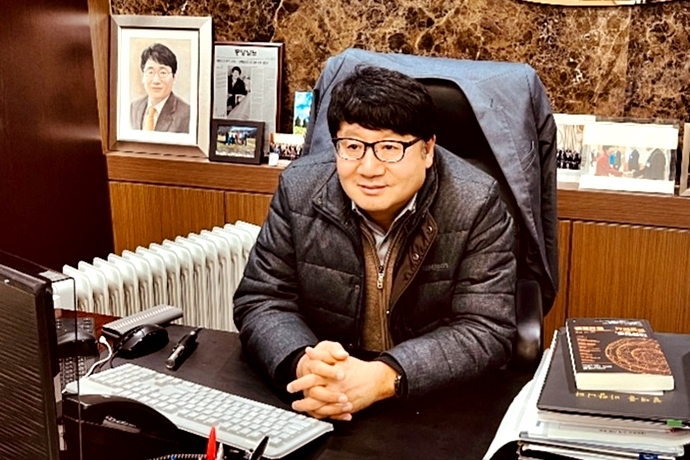 [중견만리(蔓理)] 미래나노텍(주), 광학필름 국산화로 국내 디스플레이 산업에 기여