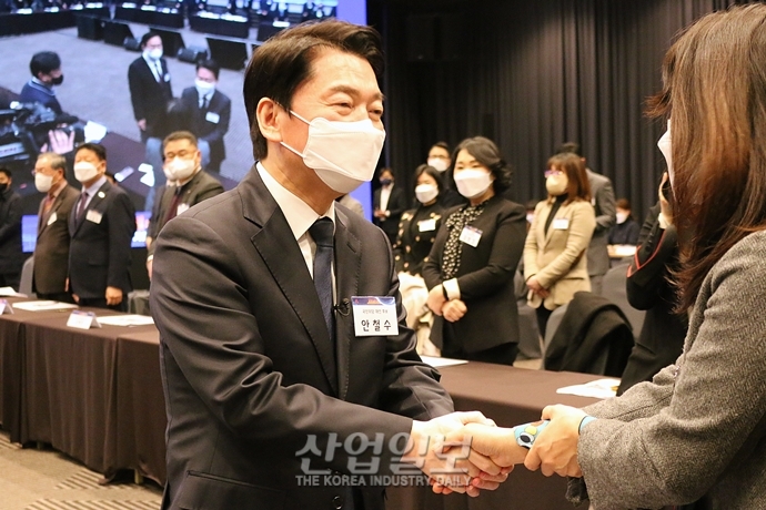 안철수 대선 후보, “임기 내 유니콘 기업 60개 출현시킬 것”