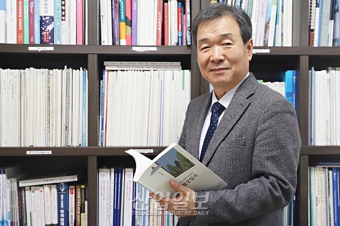 산업·문화 올림픽 ‘세계박람회’, BIE 총회의장 최재철을 만나다