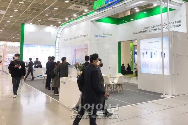 [세미콘 코리아] 유니셈, SEMICON KOREA 2022에서 스크러버·칠러 장비 선보여