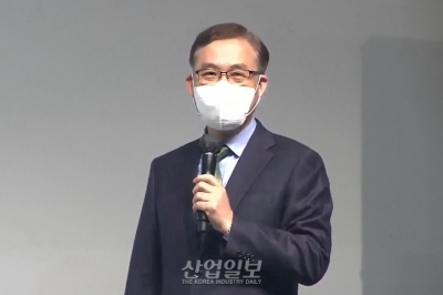 “올해 탄소중립 이행의 원년…지자체가 주역 돼야 해”