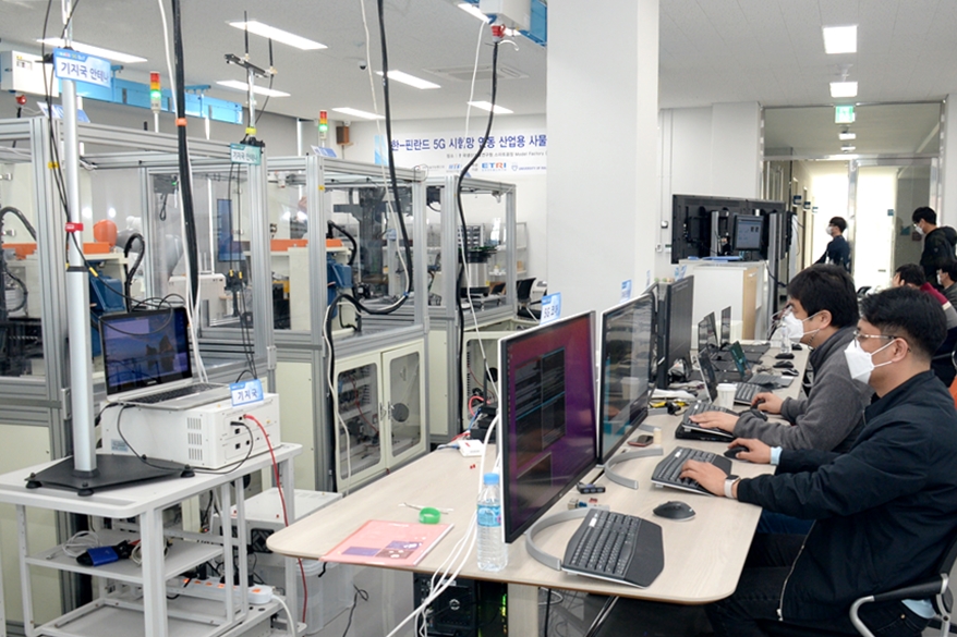 한국-핀란드간 스마트공장 실시간 원격제어 구현