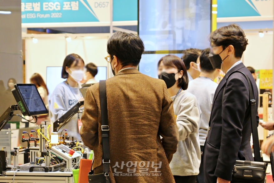 [스마트팩토리·오토메이션월드] 전시회, 참관객과 참가사의 소통의 장