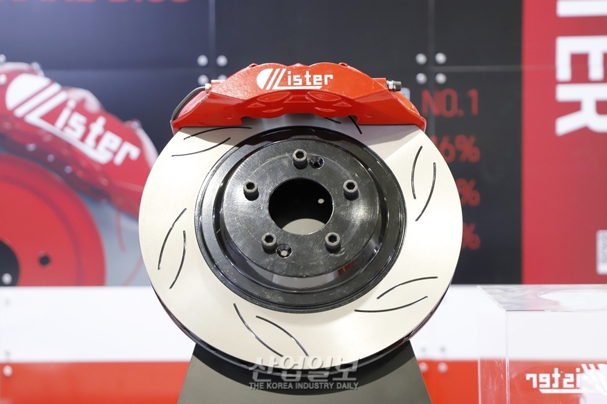 [한국전자제조산업전] ‘경량화’와 ‘안전성’에 초점 맞춰 브레이크 디스크 개발