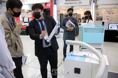 [한국전자제조산업전] 차량용 2차 전지 생산라인…파티클·분진 제거기술 선보여
