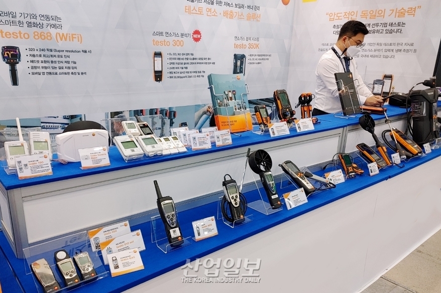 [국제그린에너지엑스포] 테스토코리아, 열화상카메라와 연소가스분석기 선보여