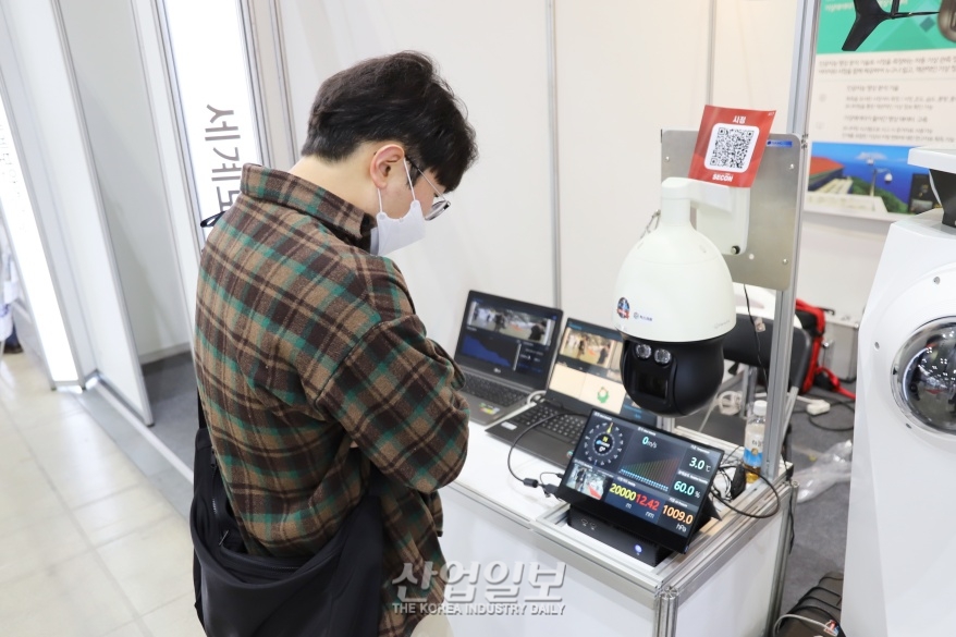 [세계보안엑스포] 시정 산출도 인공지능 영상분석으로