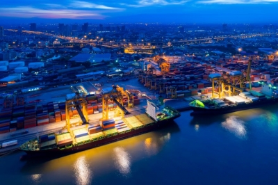 韓 4월 수출, 기존 최고치 경신…무역수지는 적자 이어가