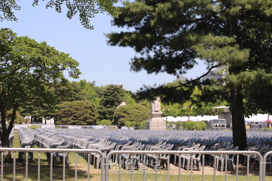 [포토뉴스] 대통령 취임식 D-1…준비 한창인 국회