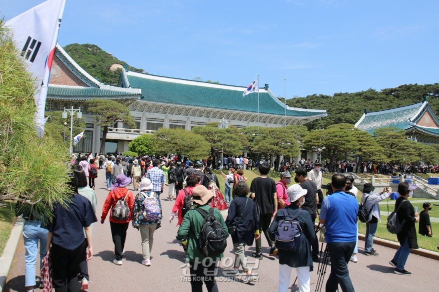 청와대, 74년 만에 전면 개방