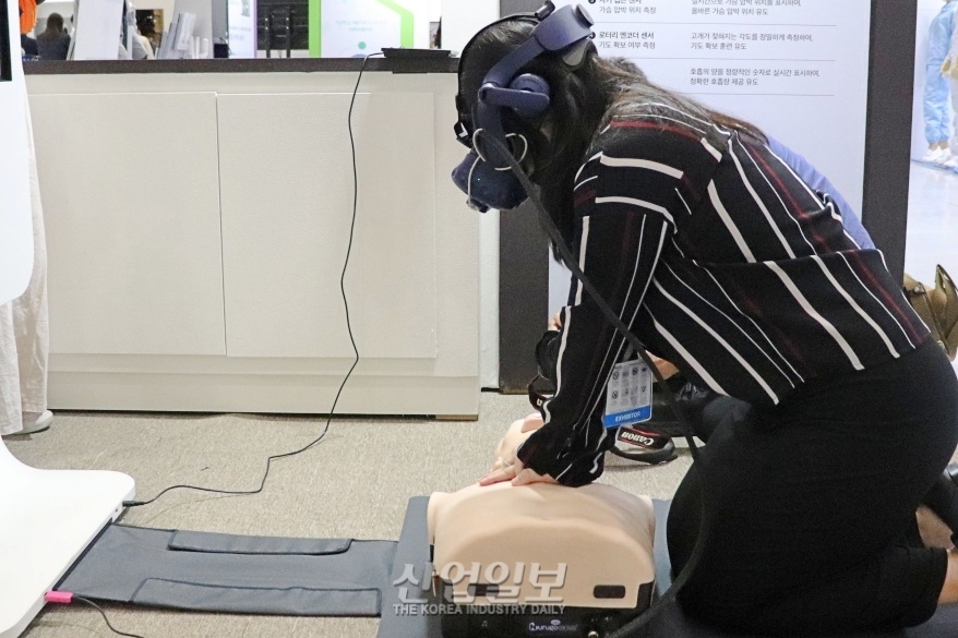 [바이오코리아 2022] 심페소생술, 이제는 가상현실 통해 배운다
