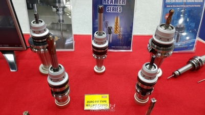 [심토스 2022] 노후된 장비에 추천되는 Zero Fit Holder