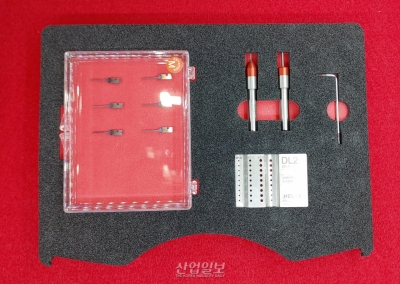 [심토스 2022] 버를 제가하는 디버링 공구